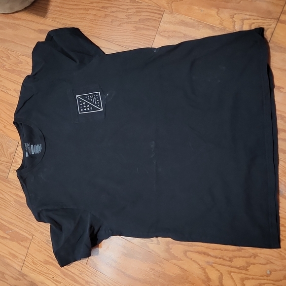 T-shirt - Picture 1 of 2